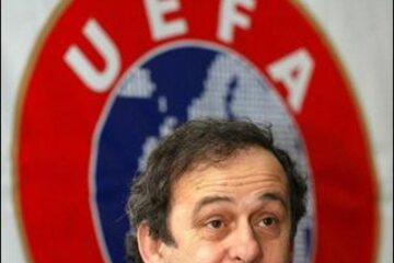 Platini vrea să scape de fanii violenți