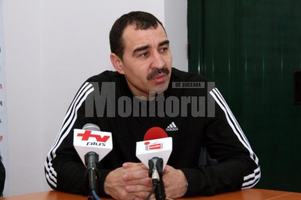 Leonard Bibirig: „Am văzut o determinare mai mare la jucătorii mei comparativ cu precedentul meci de pe teren propriu, cu Steaua” Leonard Bibirig: „Am văzut o determinare mai mare la jucătorii mei comparativ cu precedentul meci de pe teren propriu, cu Steaua”