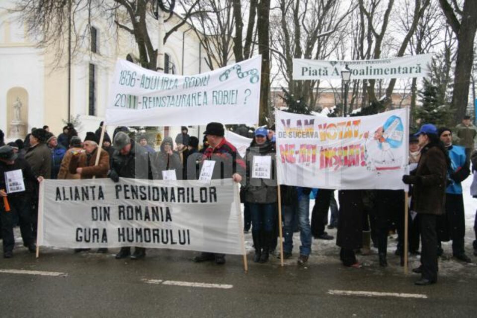 Sindicaliștii au pichetat ieri Prefectura