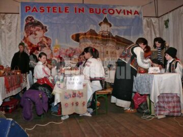 Tradiție: La Ciocănești, a VIII-a ediție a Festivalului Național al Ouălor Încondeiate