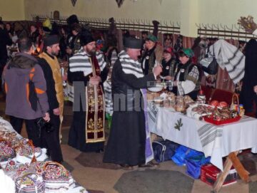 Tradiție: La Ciocănești, a VIII-a ediție a Festivalului Național al Ouălor Încondeiate