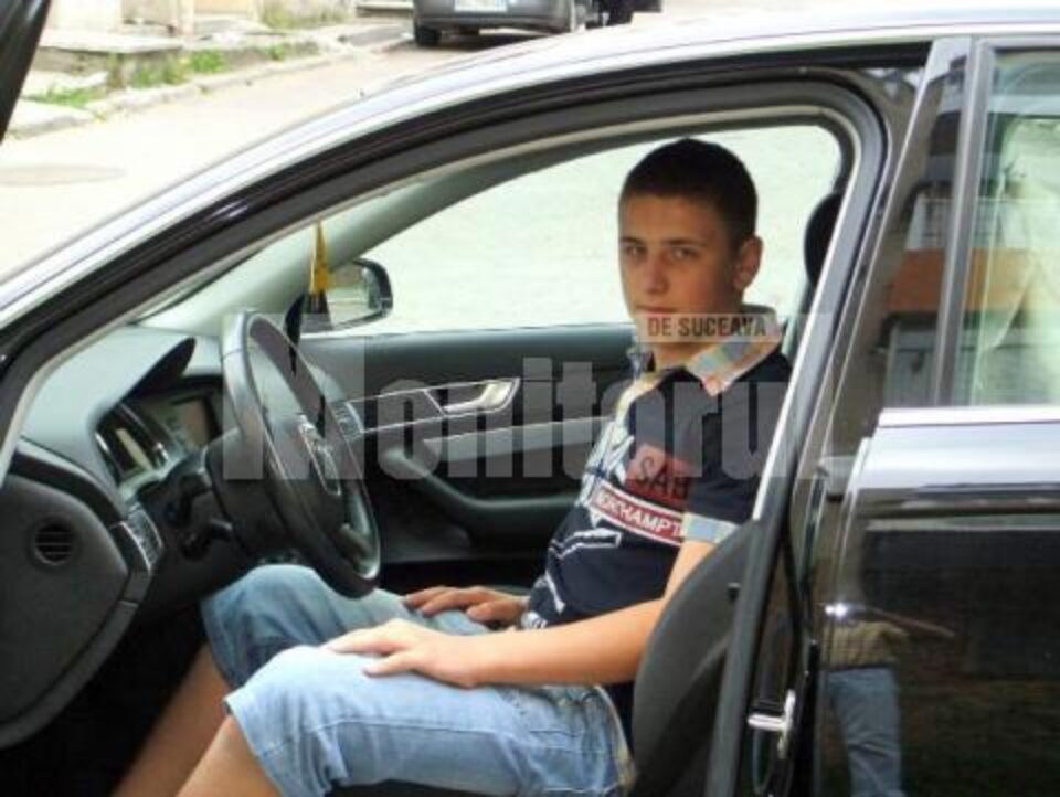Iustin Iulian Scutaru a declarat de mai multe ori că era sub influența etnobotanicelor atunci când a comis infracțiunile