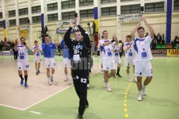 Echipa de handbal locală are nevoie urgentă de banii de la Primărie