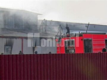 În flăcări: Un abator de 2,2 milioane de euro, făcut scrum de la un scurtcircuit electric
