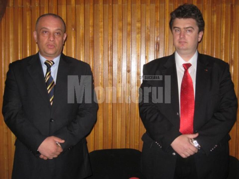 Alexandru Băișanu și Cătălin Nechifor au semnat protocolul Uniunii Social Liberale pentru județul Suceava