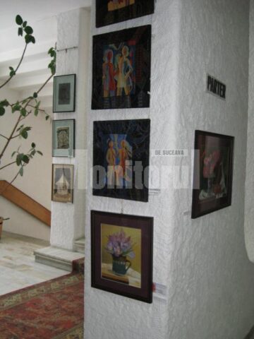 Expoziția de pictură și tapiserie „Armonii de primăvară”