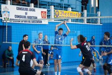 Sucevenii își joacă viitorul în Divizia A1 la barajul cu CSM București