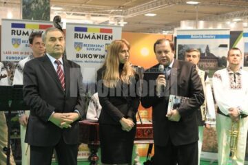 La Seara Bucovineană a fost prezent și președintele Consiliului Județean Suceava, Gheorghe Flutur