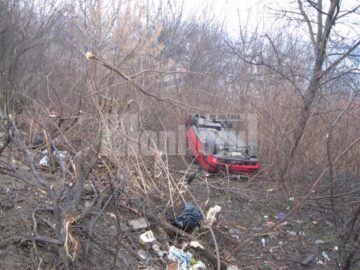 Având în vedere cum s-a petrecut accidentul se poate spune că șoferul a avut mare noroc că a scăpat fără leziuni