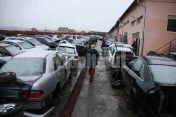 Dezmembrările auto, la mare căutare printre șoferii suceveni