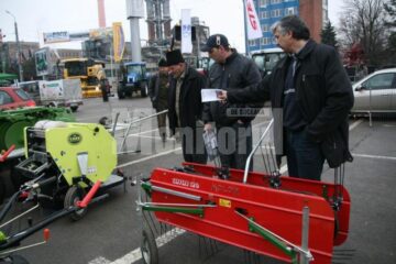 Masini si utilaje agricole expuse la Agro Expo Bucovina