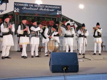 Comori de suflet românesc, la Drăgoiești