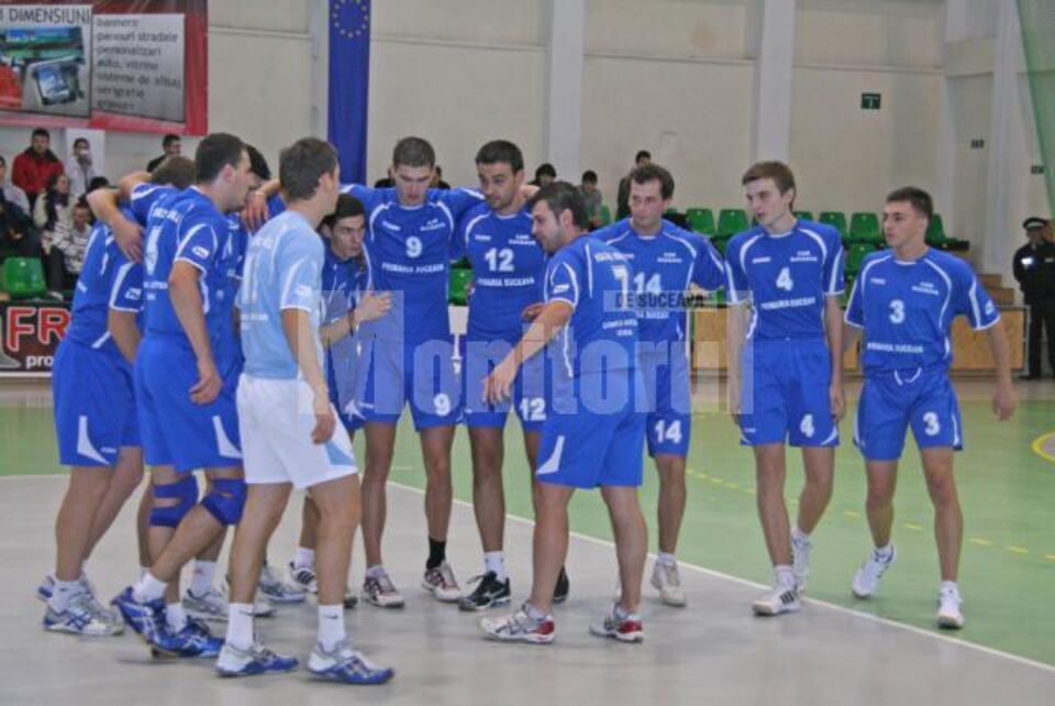 Sucevenii pot tranșa barajul pentru menținerea în prima divizie în meciurile de acasă