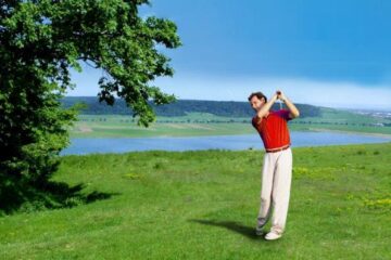 Complexul de la Dragomirna va avea două terenuri de golf - unul de competiție și unul de antrenament