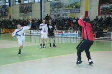 Universitatea Suceava isi pastreaza locul patru, dupa victoria cu Pandurii