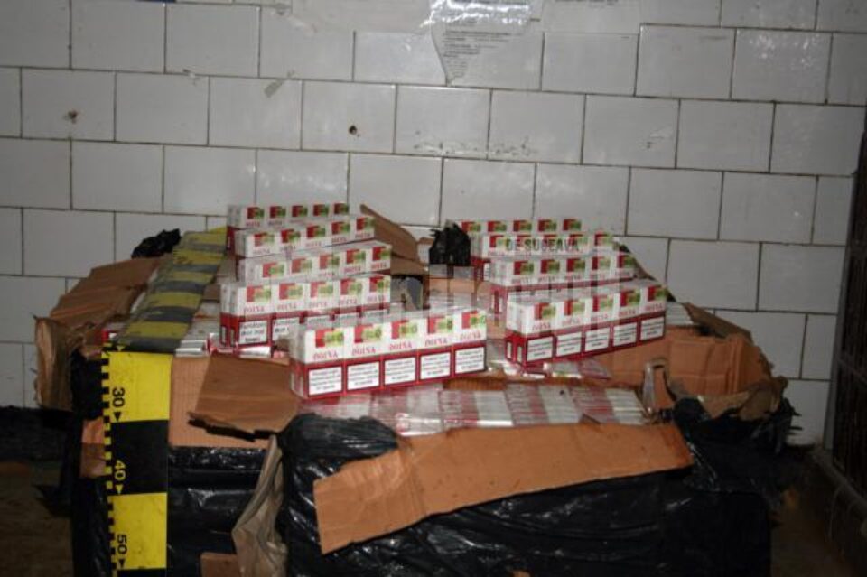 Țigările, în valoare de aproximativ 25.380 de lei, au fost reținute în vederea confiscării de către polițiștii de frontieră