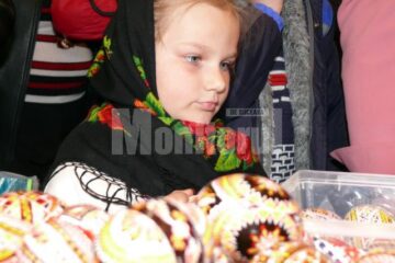 La Căminul Cultural din Paltinu s-a desfășurat Concursul interjudețean “Oul închistrit”