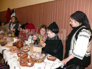 La Căminul Cultural din Paltinu s-a desfășurat Concursul interjudețean “Oul închistrit”
