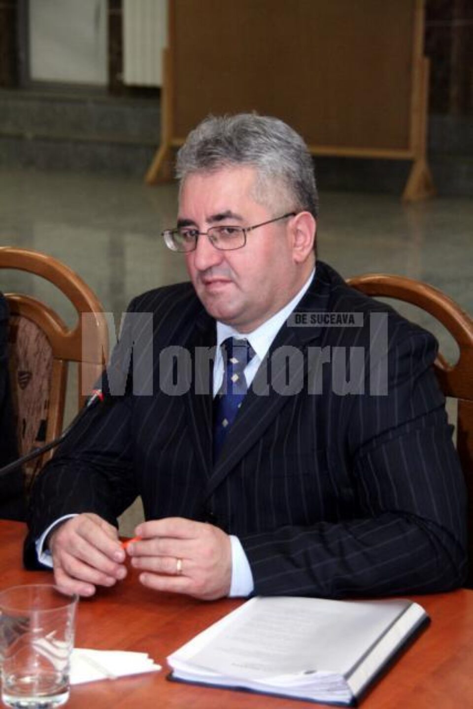 Ion Lungu: „Nu sunt mulțumit de cum s-au implicat asociațiile de proprietari în curățenia orașului”