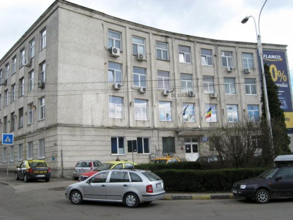 Anchetatorii au luat ieri documente medicale și de la policlinica din Areni