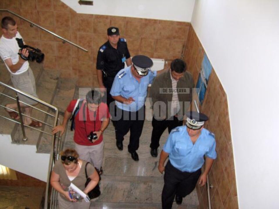Popovici a fost obligat să-i plătească jandarmului 6300 de lei despăgubiri morale și materiale