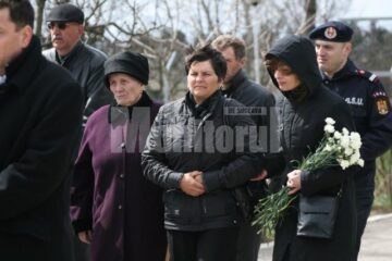 Membrii familiei au însotit trupul neînsufletit al lui Filaret Moțco Ceremonialul militar