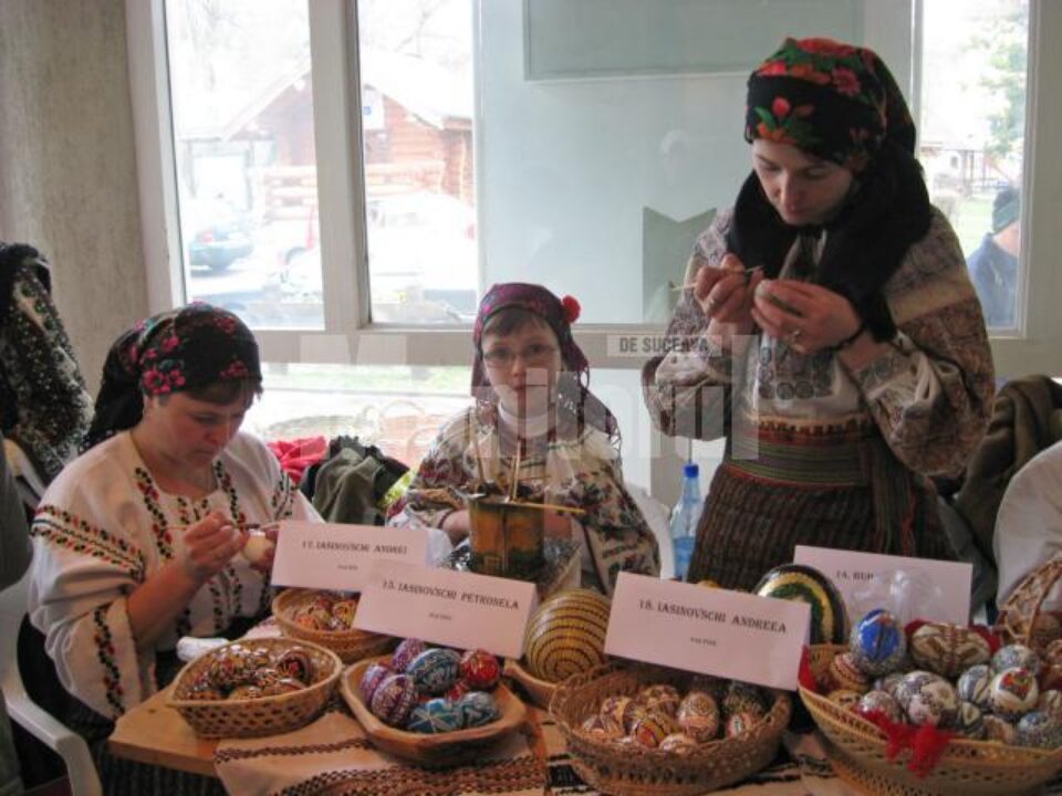 Meșteșugul se transmite din generație în generație Meșteșugul se transmite din generație în generație