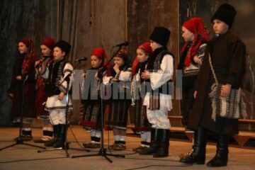 Formația „Gura Izvorului” Vatra Moldoviței