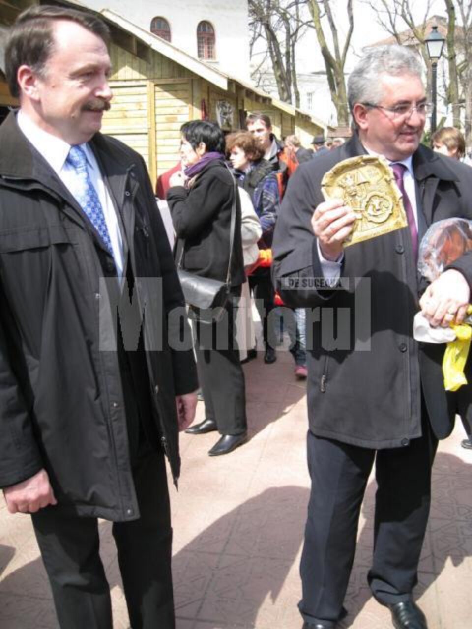 Vicepreședintele CJ Vasile Ilie și primarul Ion Lungu la startul manifestărilor din cadrul proiectului „Paștele în Bucovina”