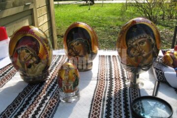 Ouă pictate de Florin Bejinari din Rădăuți