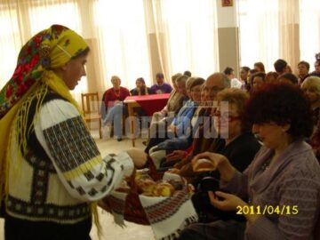Copiii de la Centrul „Laurenția Ulici” Humor, împreună cu oaspeții olandezi