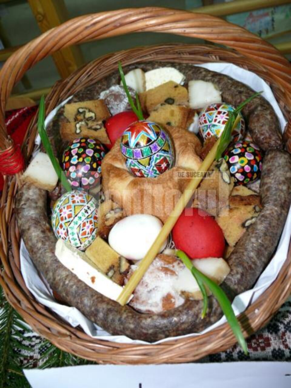 Coșul de Paște la Moldovița