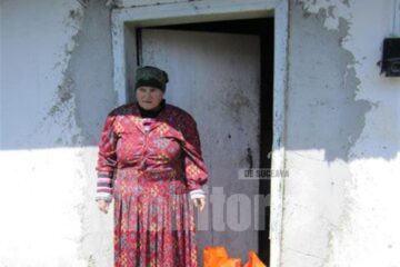 Aproape 50 de familii nevoiașe au primit Daruri de Paște de la omul de afaceri rădăuțean Costel Babiuc
