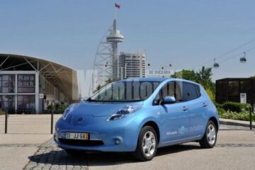 World Car of The Year 2011 - Nissan Leaf