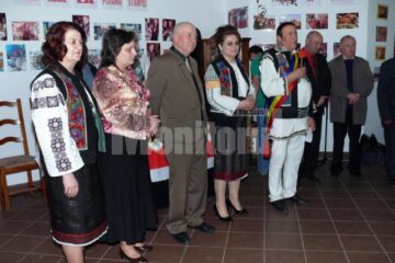Momente din sărbătoarea „Joia Mare la Poiana Stampei”