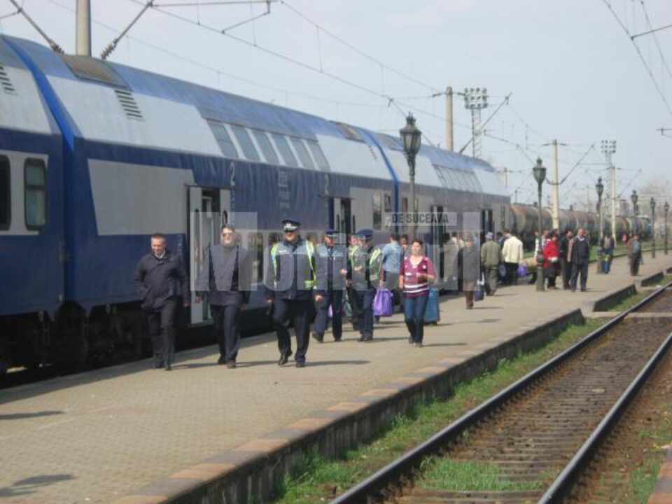 Călătorii au fost avertizați prin stație să-și cumpere bilete de călătorie