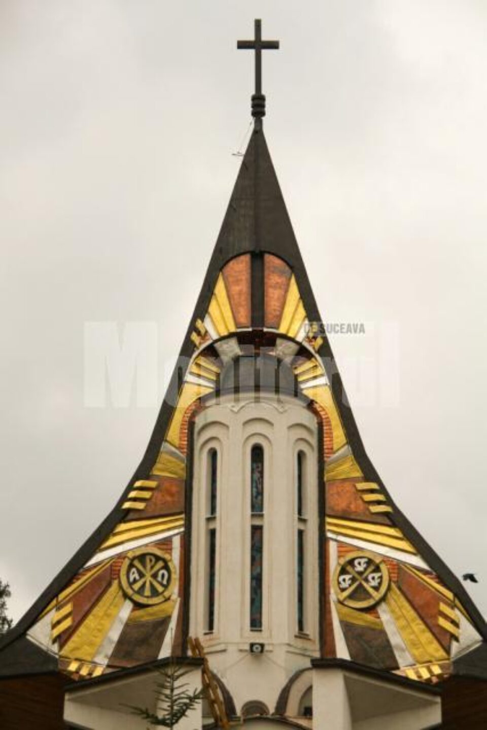 Biserica monument In Memoriam, la care a lucrat meșterul Vasile Senciuc