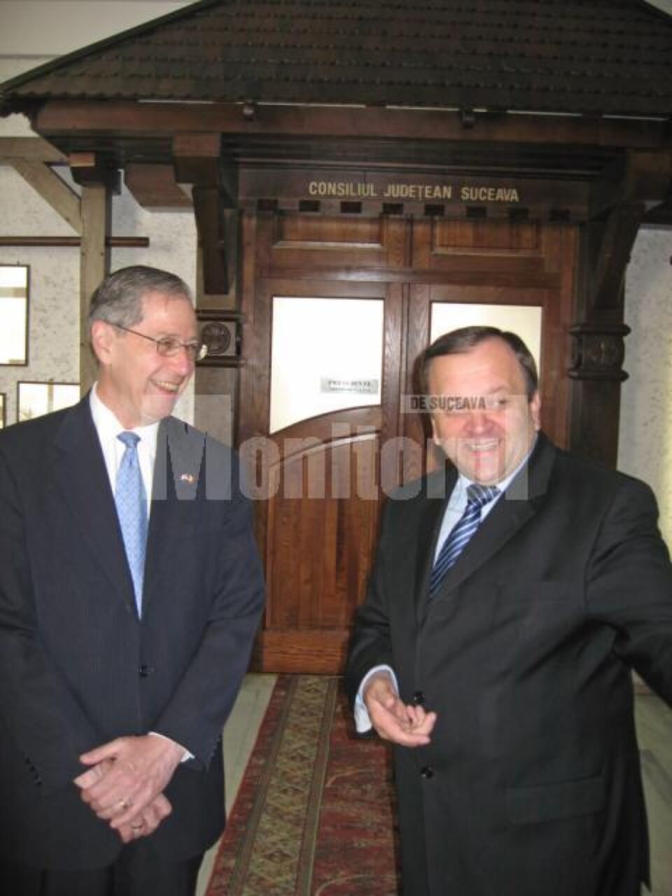 Ambasadorul SUA, Mark Gitenstein, s-a întâlnit cu președintele CJ Suceava, Gheorghe Flutur