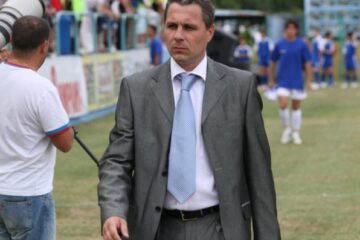 Șumudică nu a rezistat presiunii de la Rapid