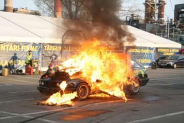 Extrem Cascaders Team va mai susține două spectacole, astăzi și mâine, de la ora 15.00