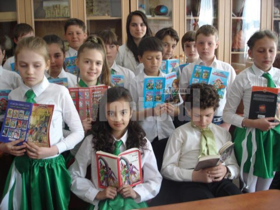„Maratonul de lectură” de la Școala cu clasele I - VIII Nr. 1 Gura Humorului