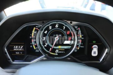 Lamborghini Aventador LP 700-4