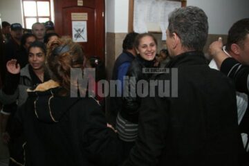 Cei șapte suspecți au ieșit liberi, fără cătușe la mâini