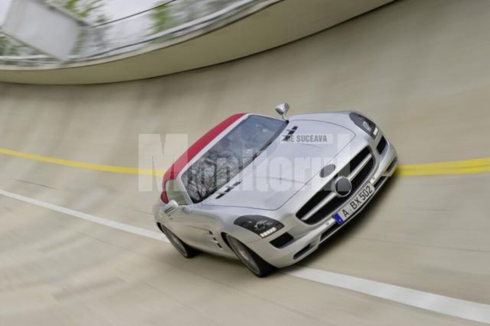 Mercedes SLS AMG Roadster