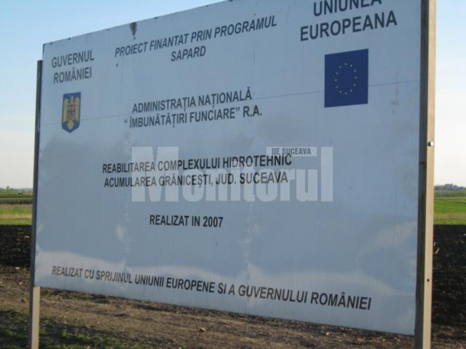 Iazul de acumulare de la Grănicești, distrus la inundațiile din vara anului trecut, a fost lăsat de izbeliște