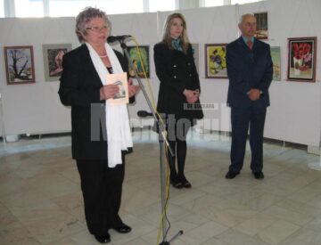 Vernisajul expoziției Studiu și culoare la Muzeul Obiceiurilor Populare