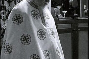 Despre părintele Teofil Părăian