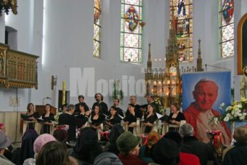 Corala Vox Artis a susținut un concert de 30 de minute