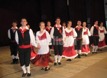 Ansamblul Di nuovo insieme