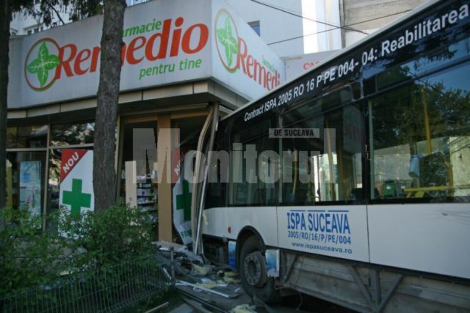 Cauza producerii accidentului este un atac cerebral suferit de șofer